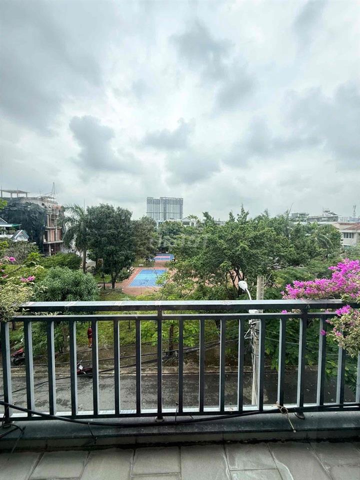 💐 Cho thuê biệt thự. Đường số 13 C. Gần Aeon. khu tên lửa Bình Tân
