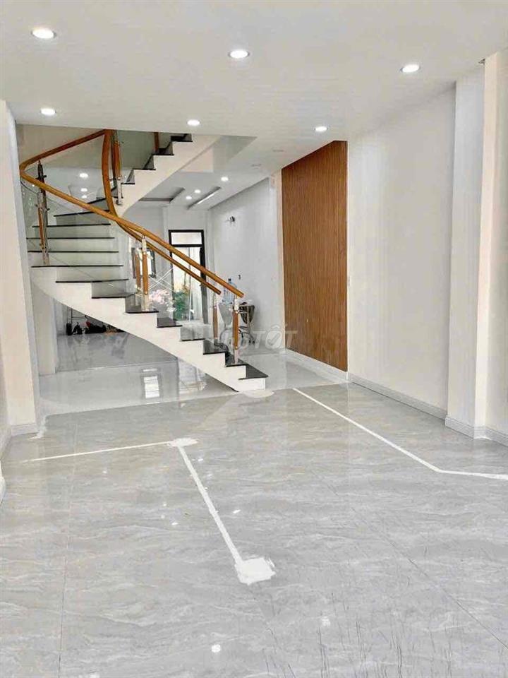 💐 Cho thuê nhà khu Vip đồng bộ Tô Hiệu. nhà mới tinh như hình