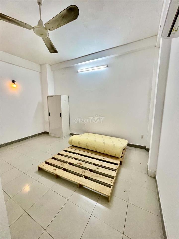 Phòng trọ ngã tư gò mây đường nguyễn thị tú