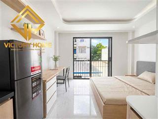 Căn Hộ Dịch Vụ Gần Ngã Tư Hàng Xanh Đi Qua Quận 1 Chỉ 5-10 Phút
