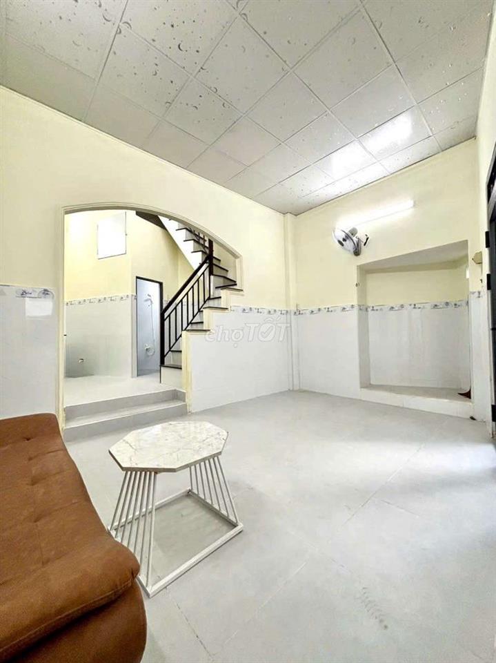 Nhà 5x7m 1 lầu Huỳnh Khương An