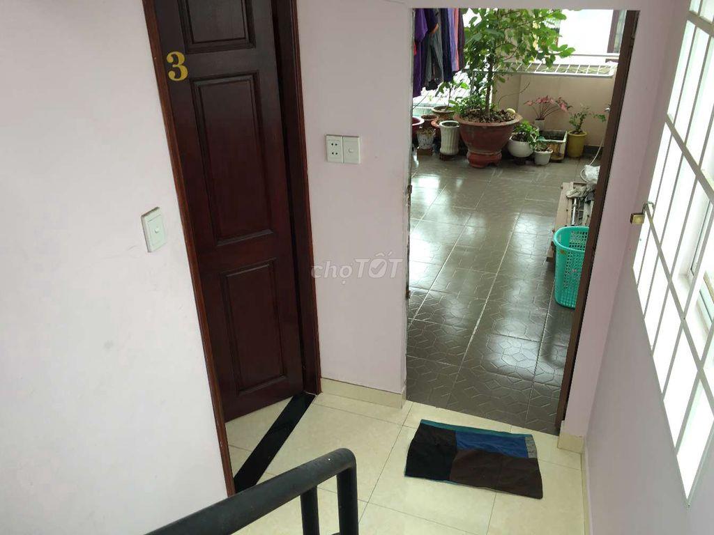 Phòng trọ có nội thất Lê Văn Sĩ 25m2