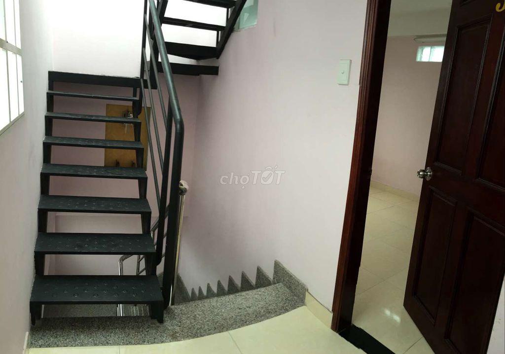 Phòng trọ có nội thất Lê Văn Sĩ 25m2
