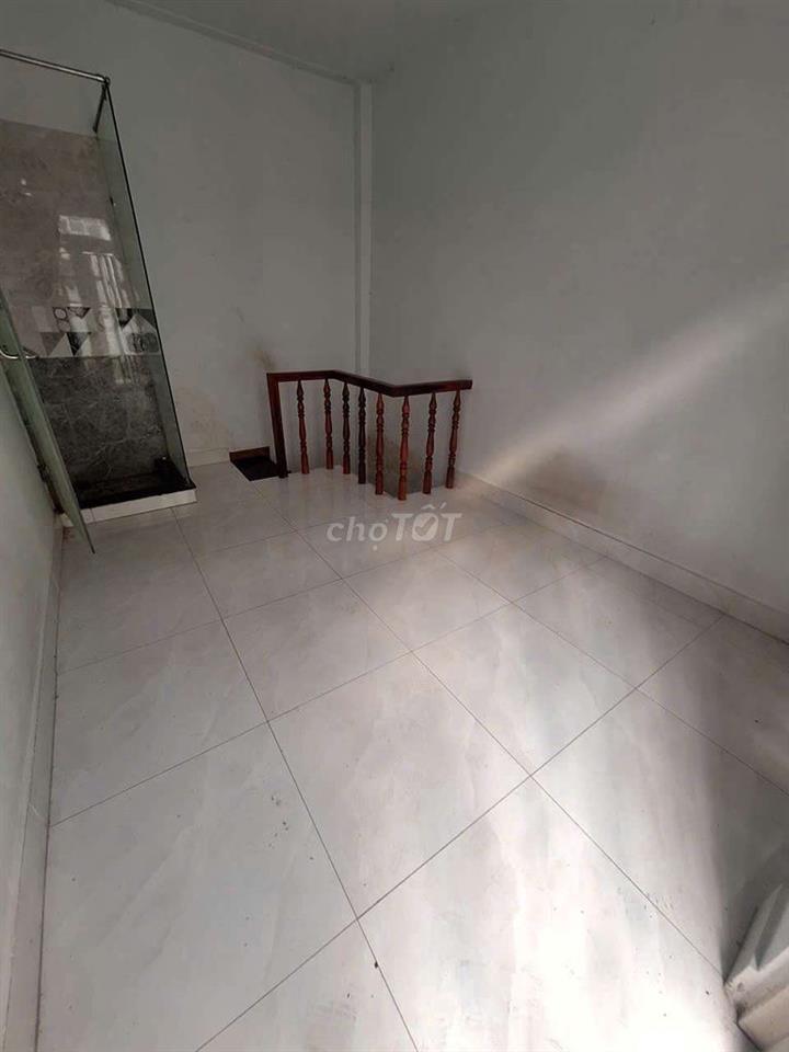 Nhà Nguyễn Văn Quá 3x4m 1 lầu đúc