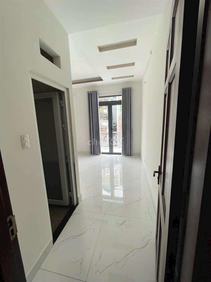 Cho thuê nguyên căn, HXH, Lê văn thọ, p9, gò vấp, 4x14m, 4pn, 18tr/th
