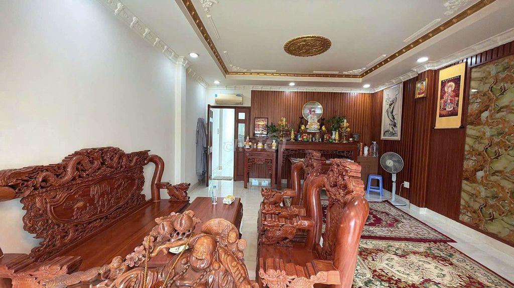 Nhà bán mặt tiền, Đường số 7, Phường 7, Gò vấp, 5x18m, trệt, 3 lầu.  