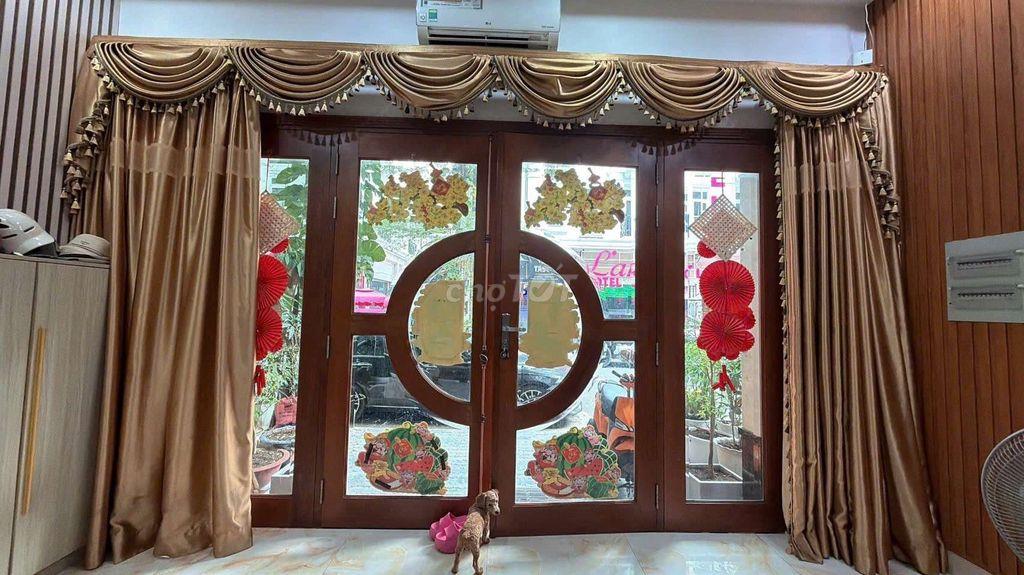 Nhà bán mặt tiền, Đường số 7, Phường 7, Gò vấp, 5x18m, trệt, 3 lầu.  