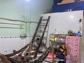 tìm nữ ở ghép bao điện nước. thiết bị...