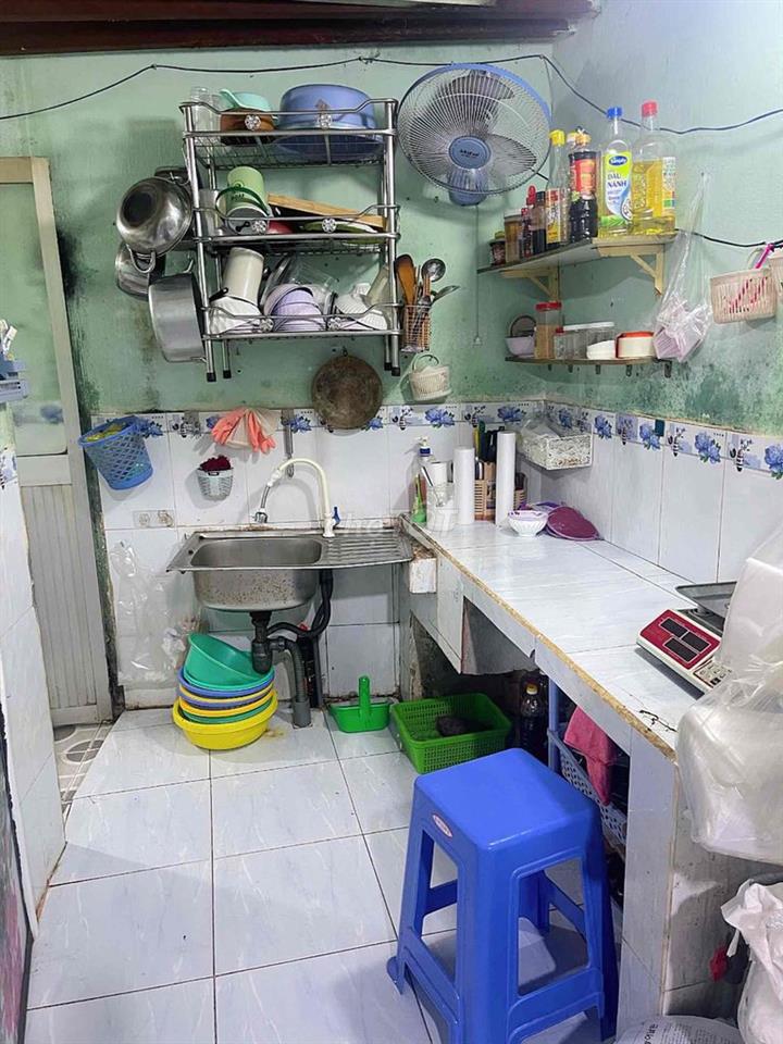 tìm nữ ở ghép phòng rộng 40m2 gần nhà thờ Bùi môn. Huflit 2km.