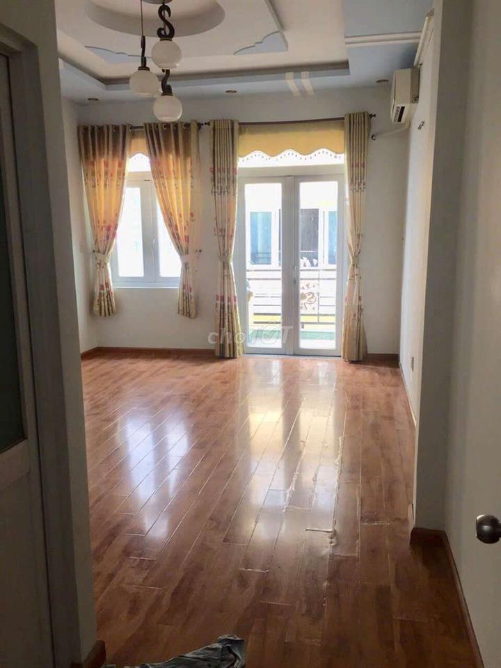 Cho thuê nhà nguyên căn để kinh doanh và ở