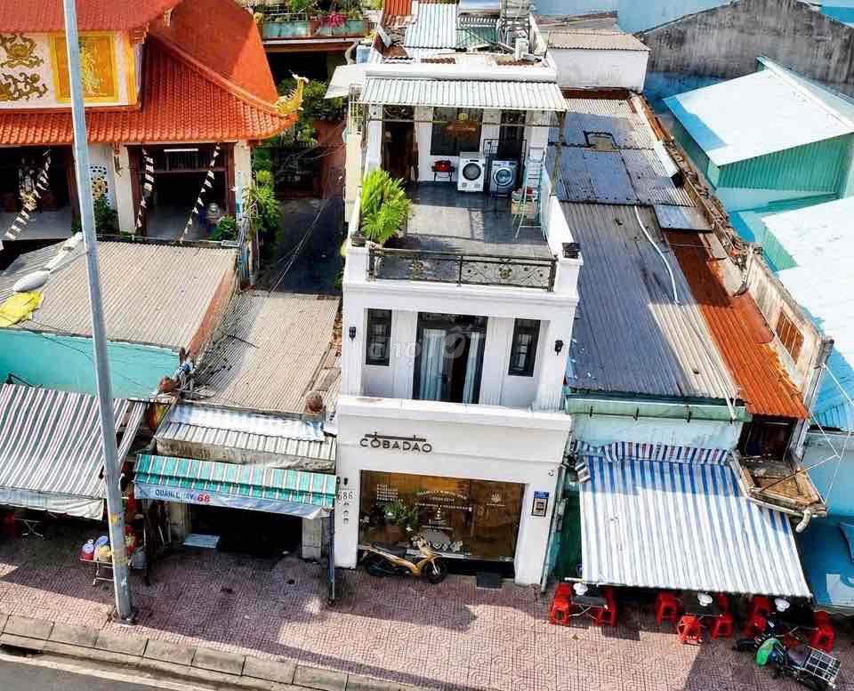 BÁN NHÀ MẶT TIỀN HỒNG BÀNG – NGAY VÒNG XOAY CÂY GÕ – 11,5 TỶ