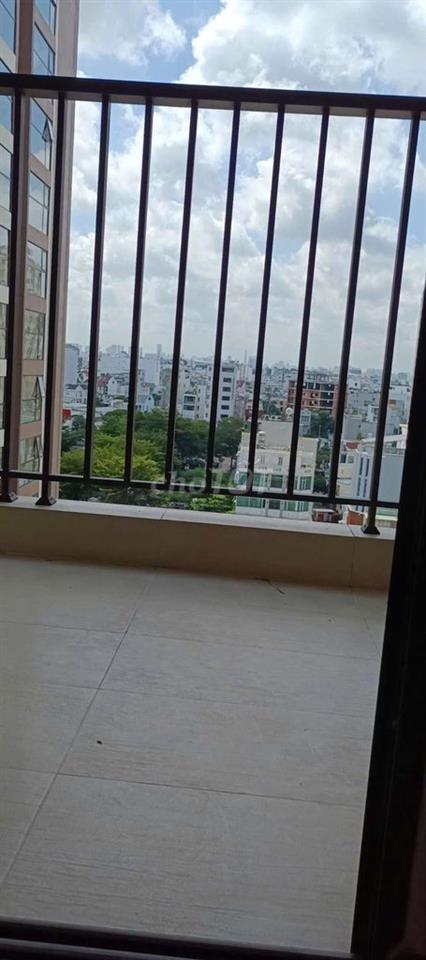 Nhà mới, Nội thất 90%, Xách valy vào ở ngay.