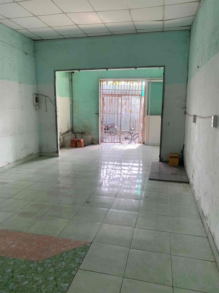 nhà cấp 4 mặt tiền hẻm xe tải 116 Phan văn hùm thông Hà đặc quận 12