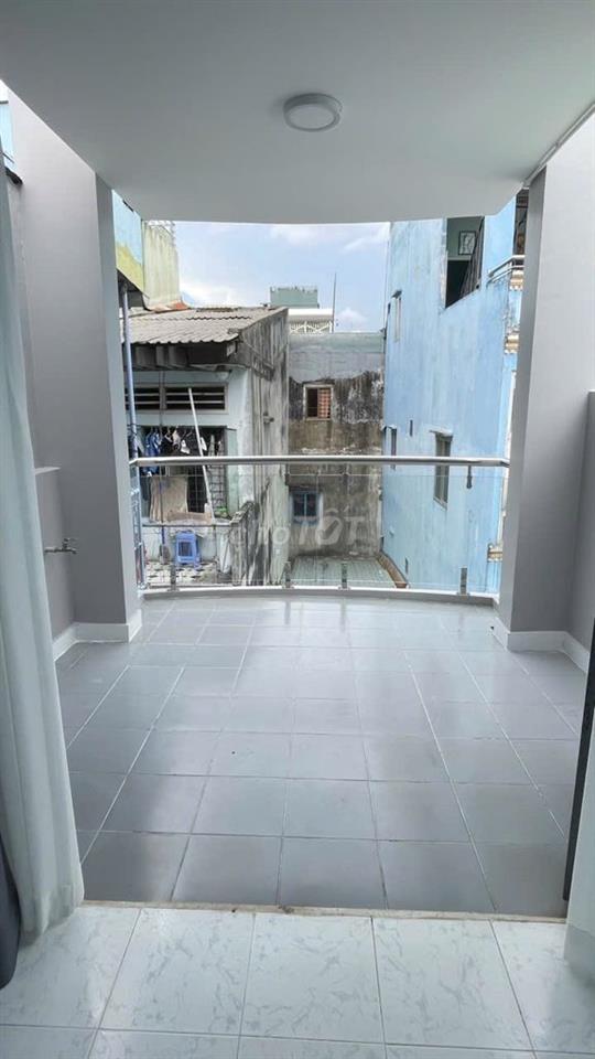 Cho thuê nhà nguyên căn Chợ Bàn Cờ