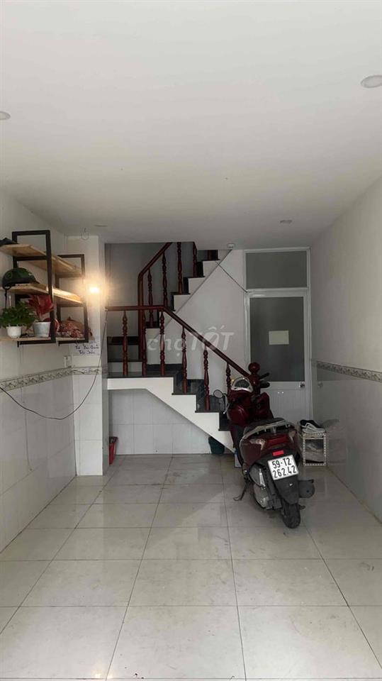 Chính chủ cần bán nhà hẻm xe hơi vừa ở vừa kinh doanh tại P. Tân Hưng