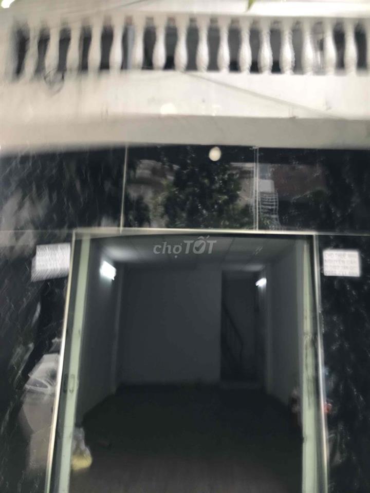 mặt tiền buôn bán