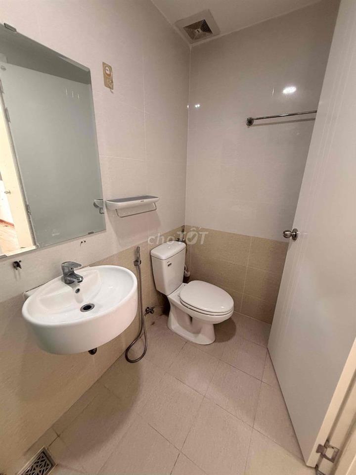 Cho thuê 1 PN WC riêng