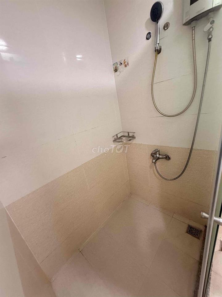 Cho thuê 1 PN WC riêng