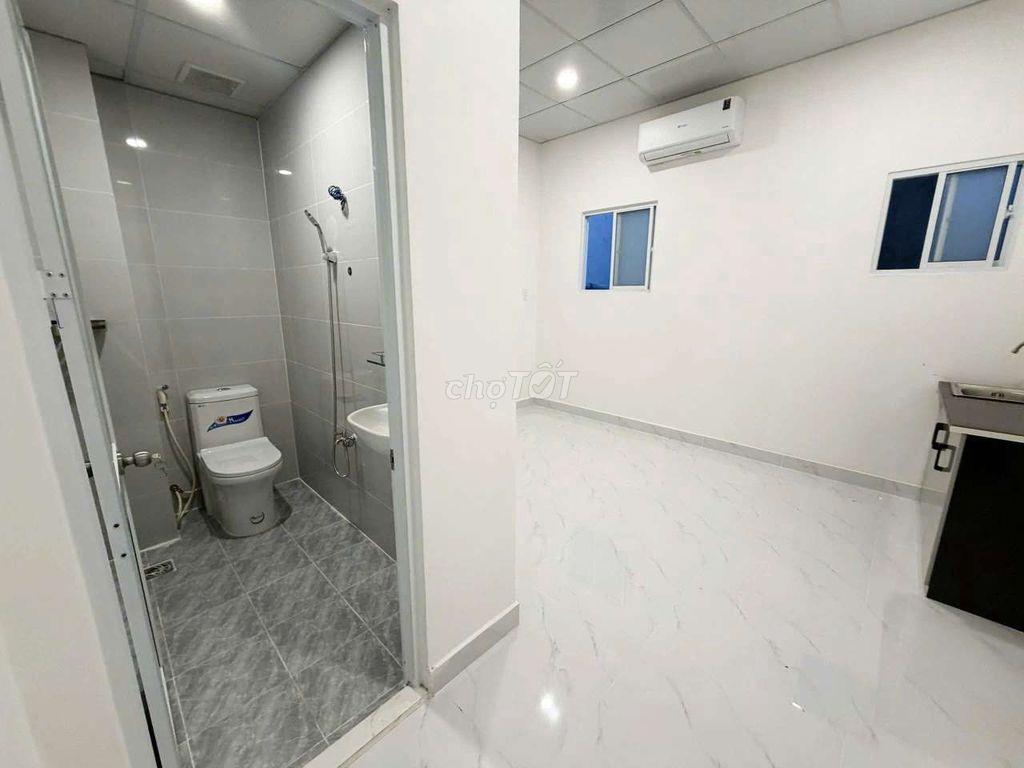 Phòng mới xây giá rẻ có nội thất 