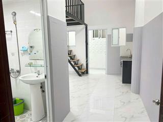 Phòng mới xây giá rẻ có nội thất 