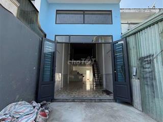 Nhà 4x20 trệt lầu có bếp, phòng ngủ gần Aeon Tân Phú 