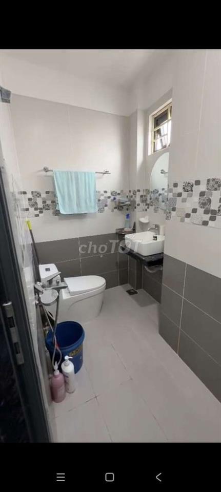 căn hộ 1PN có bancol, thang máy, phòng bếp