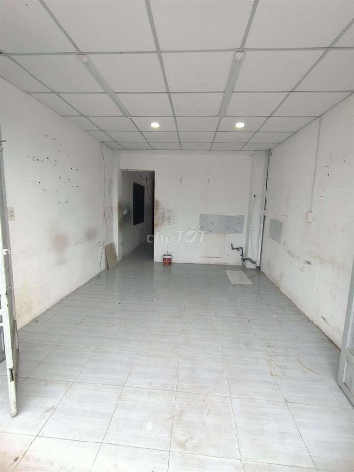 Mặt bằng siu bự đường C12- miễn phí sơn mới