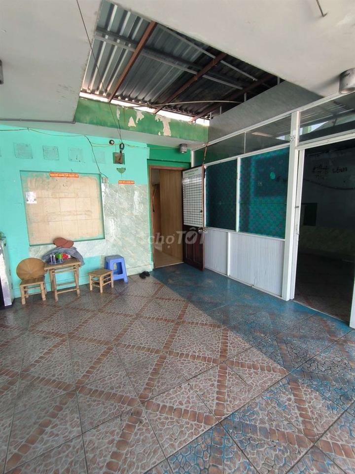phòng 1tr6, 2tr2 tolet trong, giờ giấc tự do 