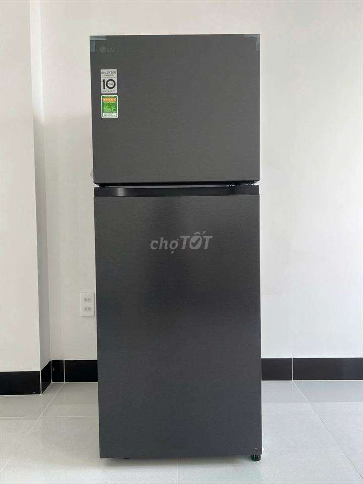 Phòng ban công mặt tiền Âu Cơ Full nội thất