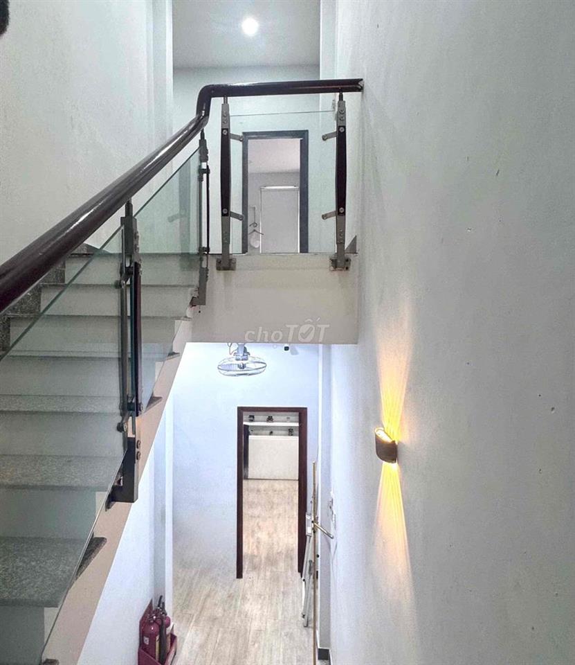 Chính chủ bán gấp 2 căn liền kề, măt tiền 10m