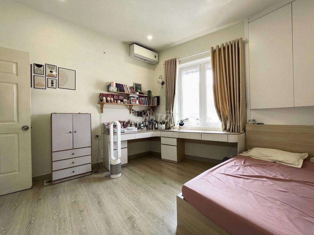 Bán nhà gần chợ đường 339, Phước Long B, Quận 9, TP HCM