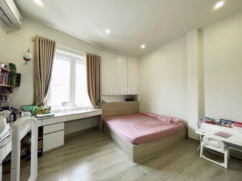 Bán nhà gần chợ đường 339, Phước Long B, Quận 9, TP HCM
