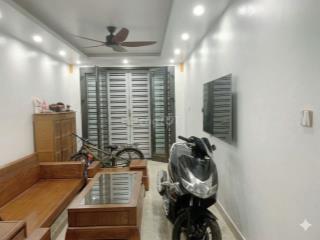 Tôi chính chủ bán nhà 11 ngách 102 ngõ 180 Phố Nguyễn Lương Bằng, ĐĐ