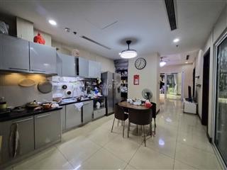Chính chủ cho thuê nhà tại tầng 12A R4B Royal City