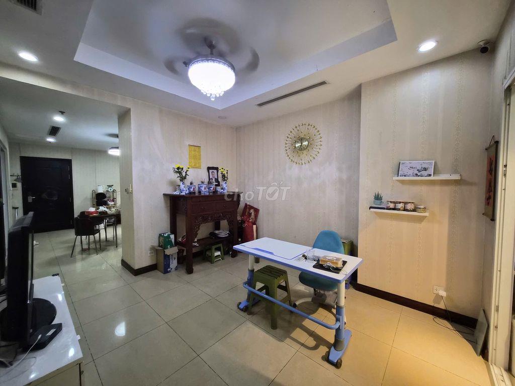 Chính chủ cho thuê nhà tại tầng 12A R4B Royal City