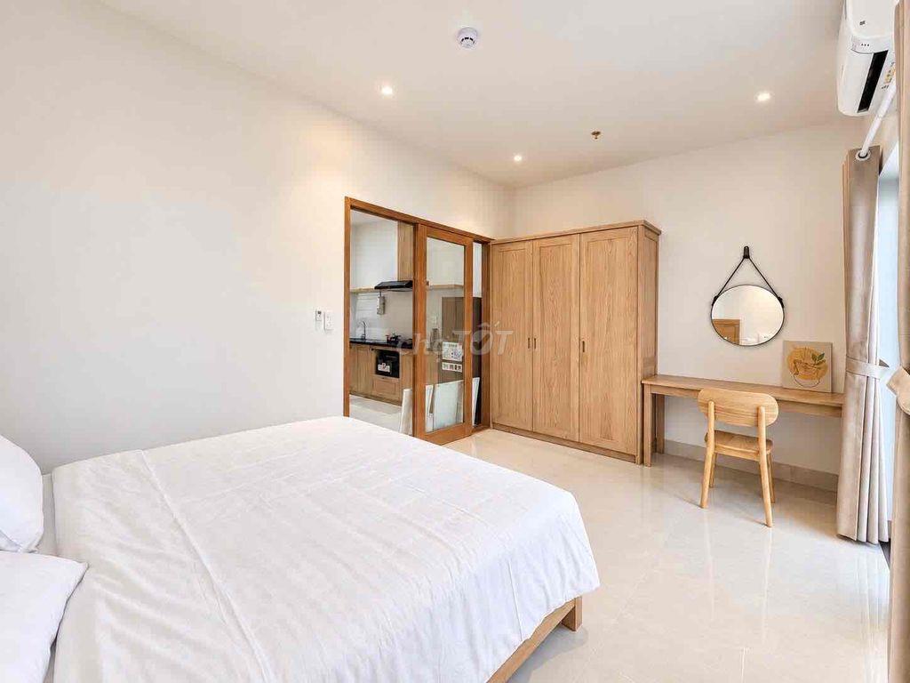 Cho Thuê Căn Hộ New 100% Gần Vincom Biển Ban Công Beach Apartment for