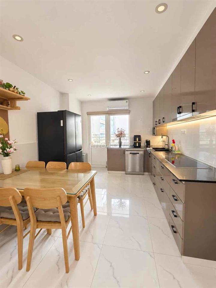 Luxury 2BR Near Beach Cho Thuê Căn Hộ Full Nội Thất Cao Cấp Expat