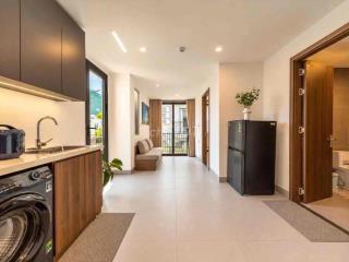 Luxury Beachside Apartment For Rent Thuê Căn Hộ Quite Remote Pool Expa