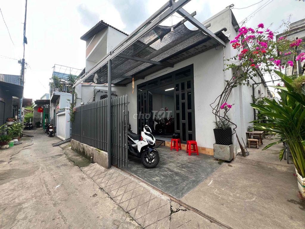 Bán nhà 155m. sổ hồng riêng, full thổ cư