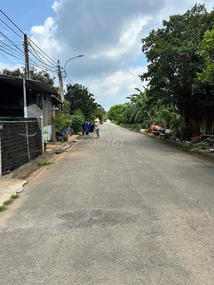 Cho thuê nhà nguyên căn trung tâm LK, giá hợp lý