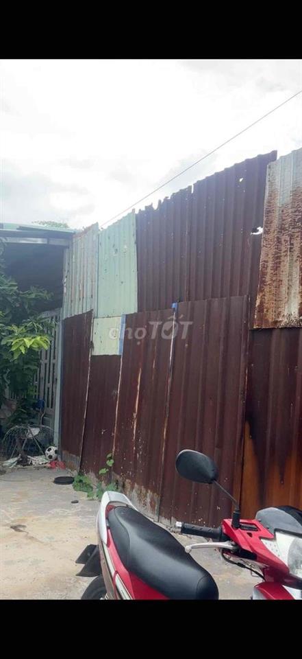 cặp đất 8x10 lot khe làm nha liền cuối đường số 6, hẻm 5m thông