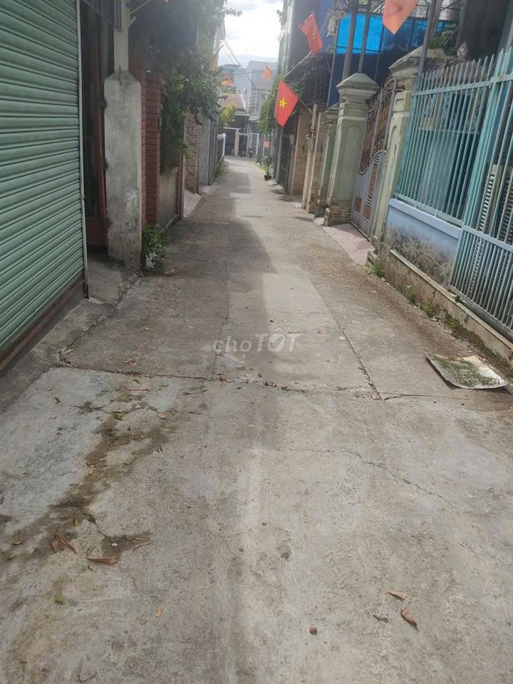 CẦN BÁN GẤP NHÀ CẤP 4