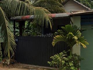 Hàng hiếm giá rẻ, nhà mặt tiền nhựa chính chủ