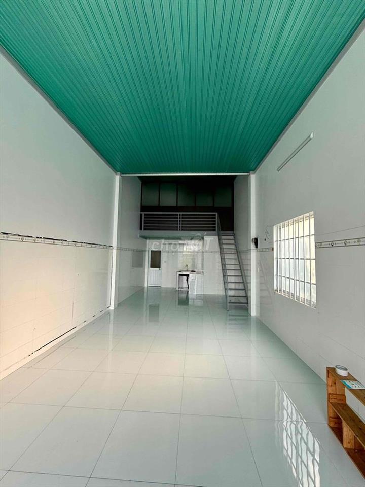 Nhà Nguyên căn, Trảng Bàng, kế khu Thương mại Mai Anh.(hướn