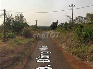 Nhà e cần ra đi lô đất tt như hình