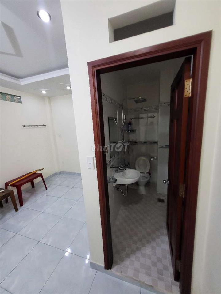 Nhà ở Bình Tân 4x12m  ,phường BHHB, đường xe ô tô