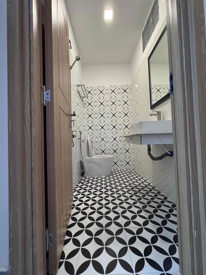 🏡 Cho thuê nhà 4x14m, 2PN, 2WC, nội thất đẹp – gần Chợ Bà Chiểu