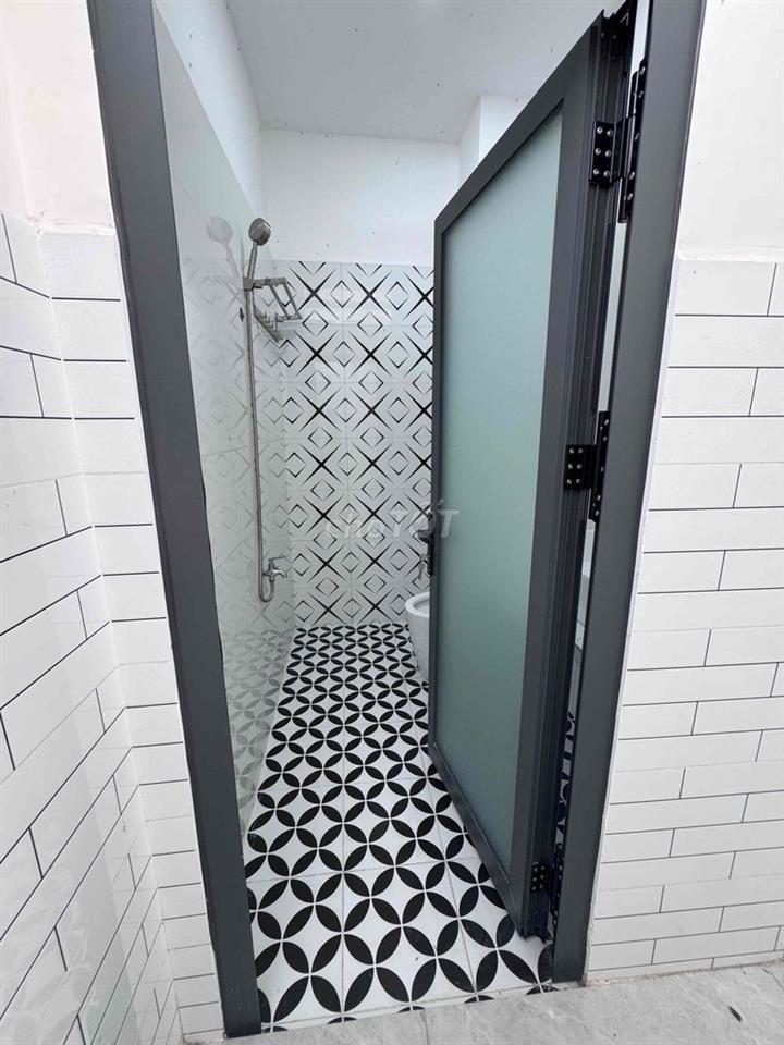 🏡 Cho thuê nhà 4x14m, 2PN, 2WC, nội thất đẹp – gần Chợ Bà Chiểu