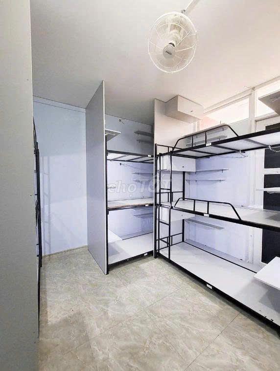 KTX máy lạnh bao trọn gói Xô Viết Nghệ Tĩnh Bình Thạnh gần ĐH Hutech