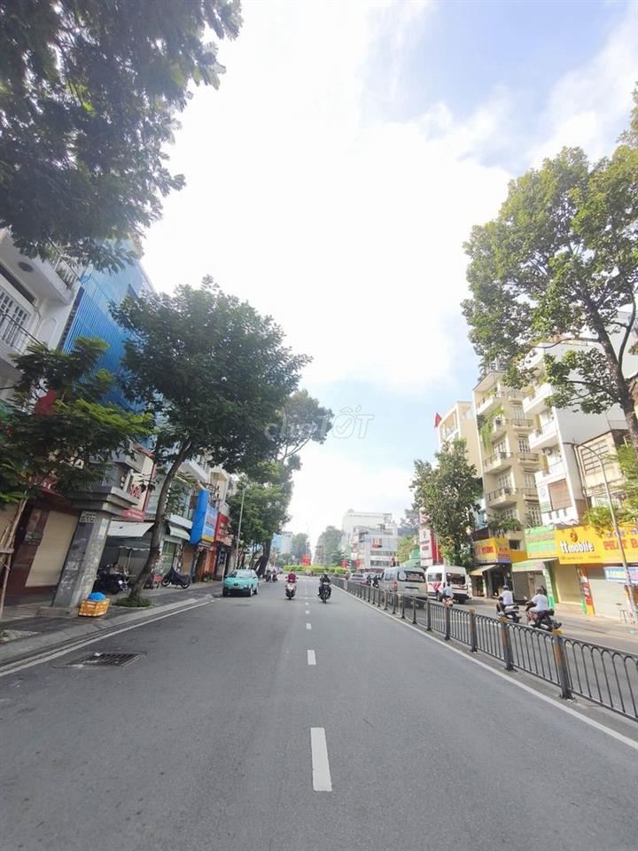 Cho thuê mặt bằng mặt tiền và gác lửng Lê Hồng Phong